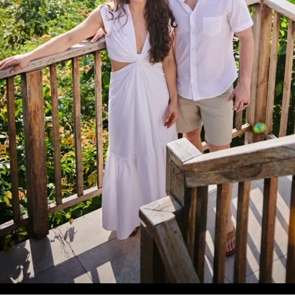 A. L. C. Alexandria dress in white size 4. Worn once and dry cleaned! - Picture 4 of 8